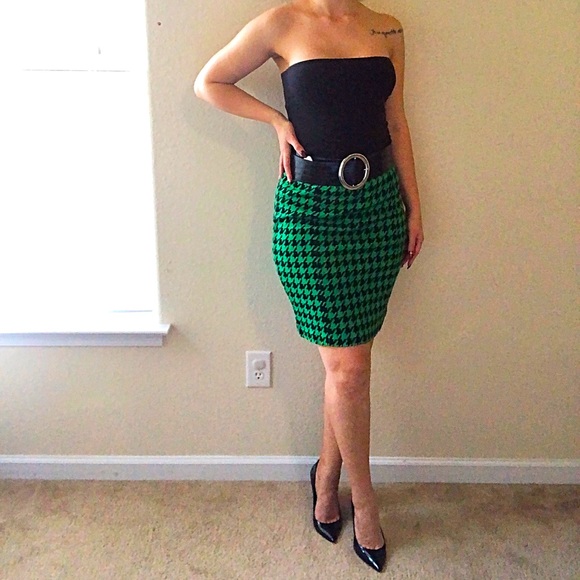 Green Houndstooth skirt size L with zipper closure - Picture 3 of 7